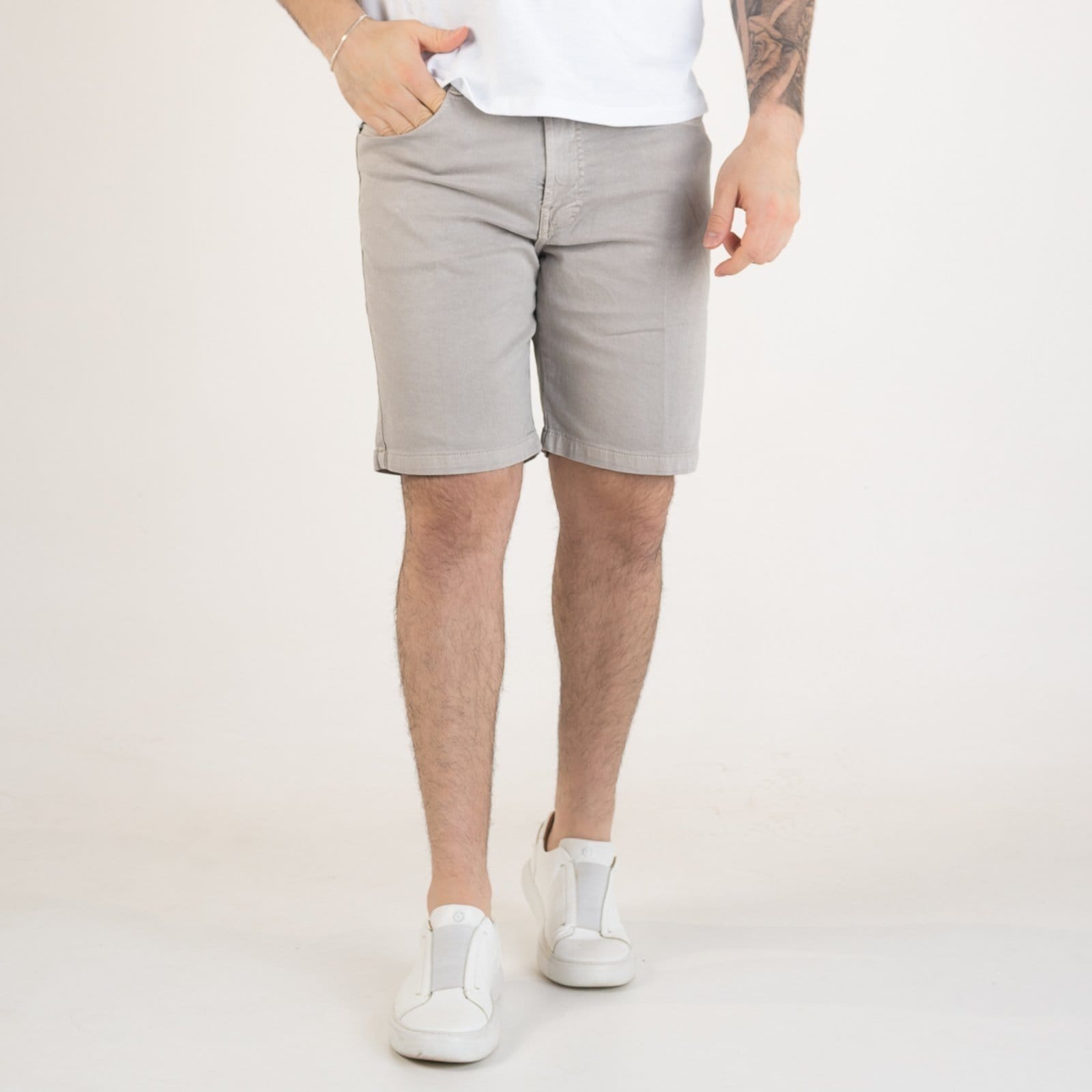 Bermuda Ellus Jogging Khaqui