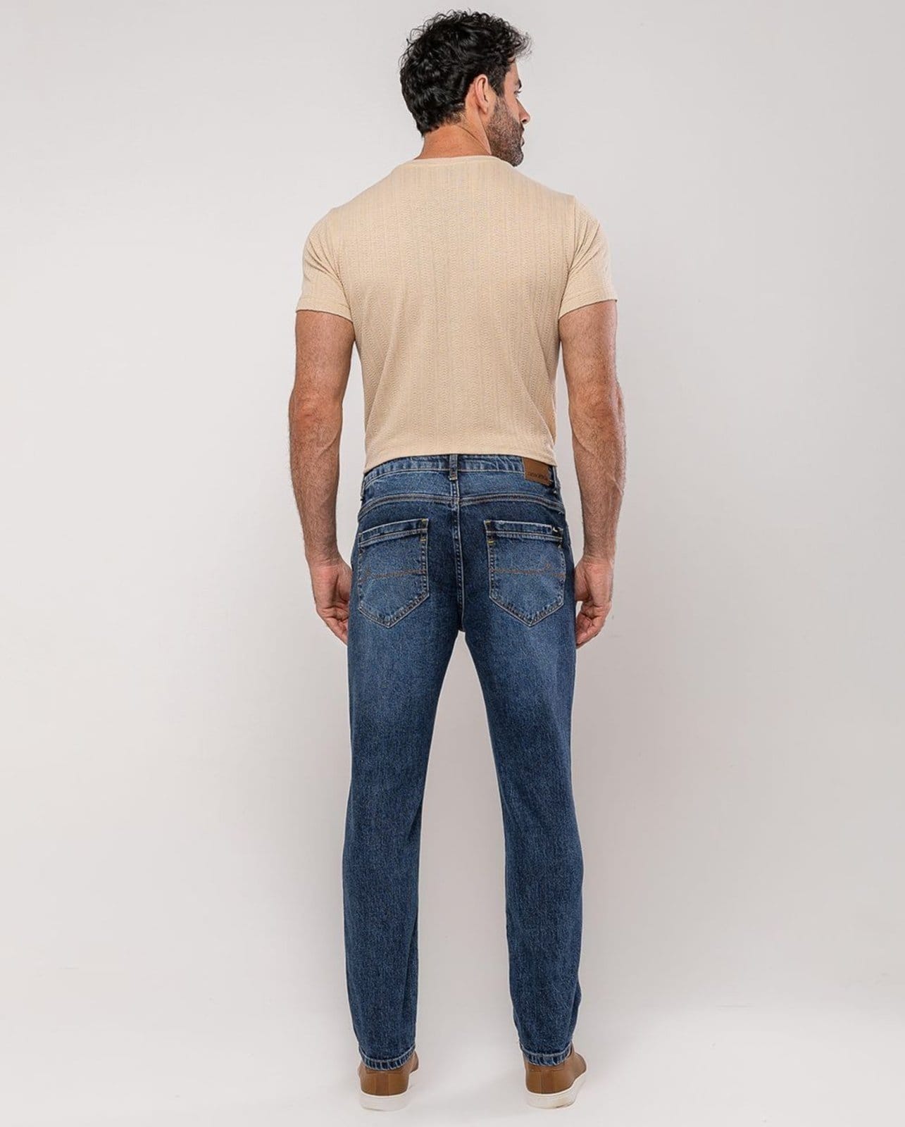 Vista 2 Calça Masc Slim Fit Premium 25145 Sky Escuro Consciência jeans