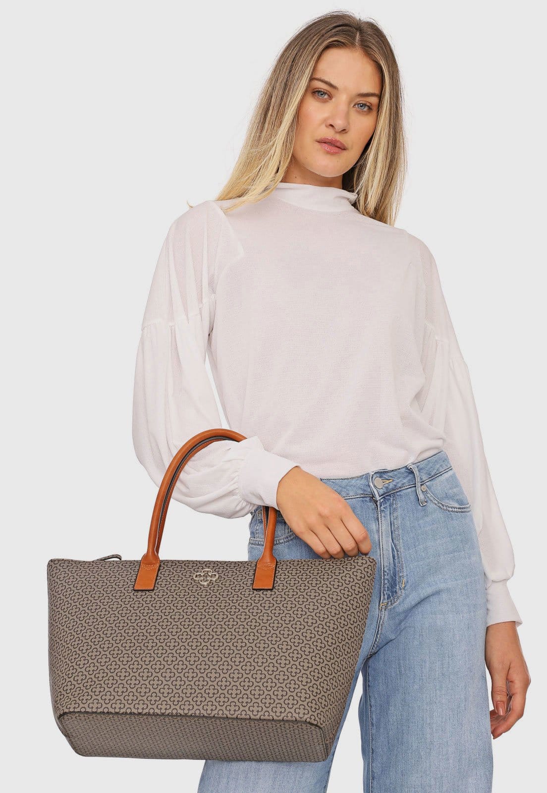 Bolsa Sacola Capodarte Monograma Bege