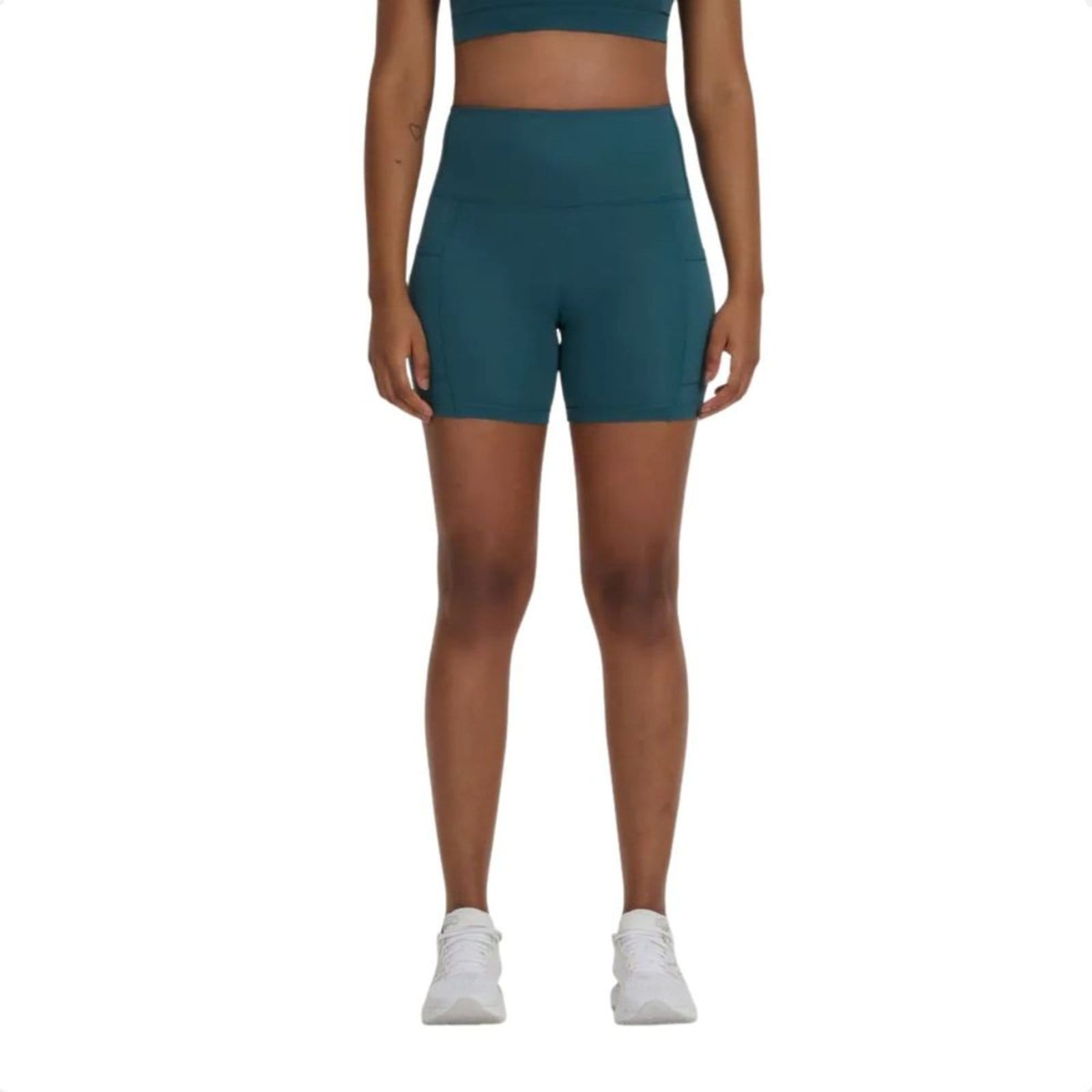 Bermuda Feminina Curta New Balance Sleek 6
