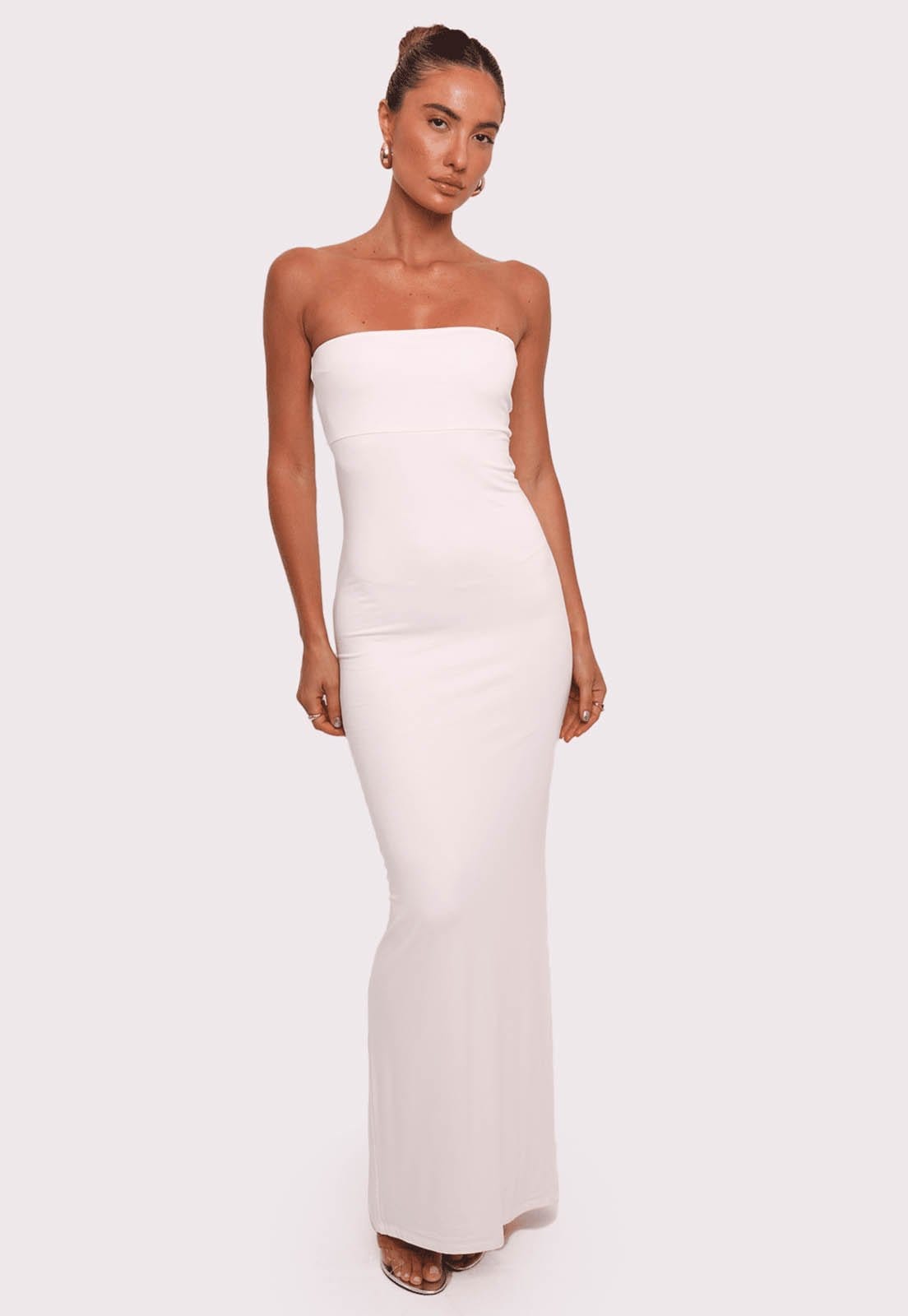 vestido fenda off white amuleto Mundo Lolita