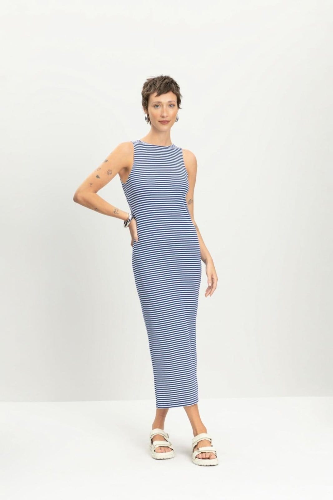 Vestido feminino midi fio tinto Essendi médio