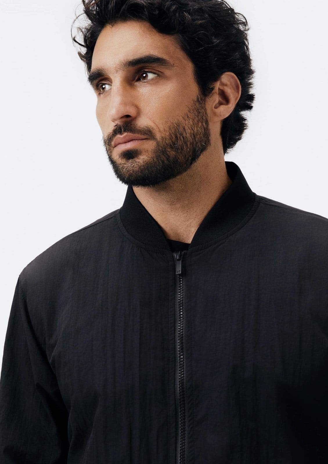 Vista 2 Jaqueta Masculina Bomber em Nylon Hering preto