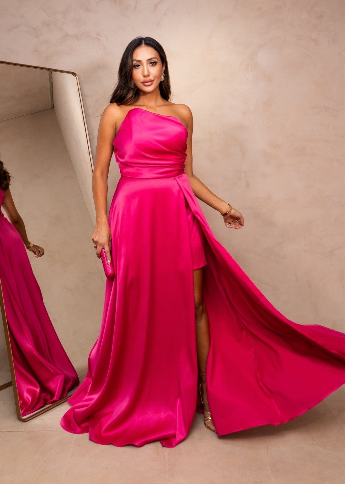 Vestido Longo de Festa Madrinhas Tomara que Caia Estruturado com Fenda Gliá Rosa Pink