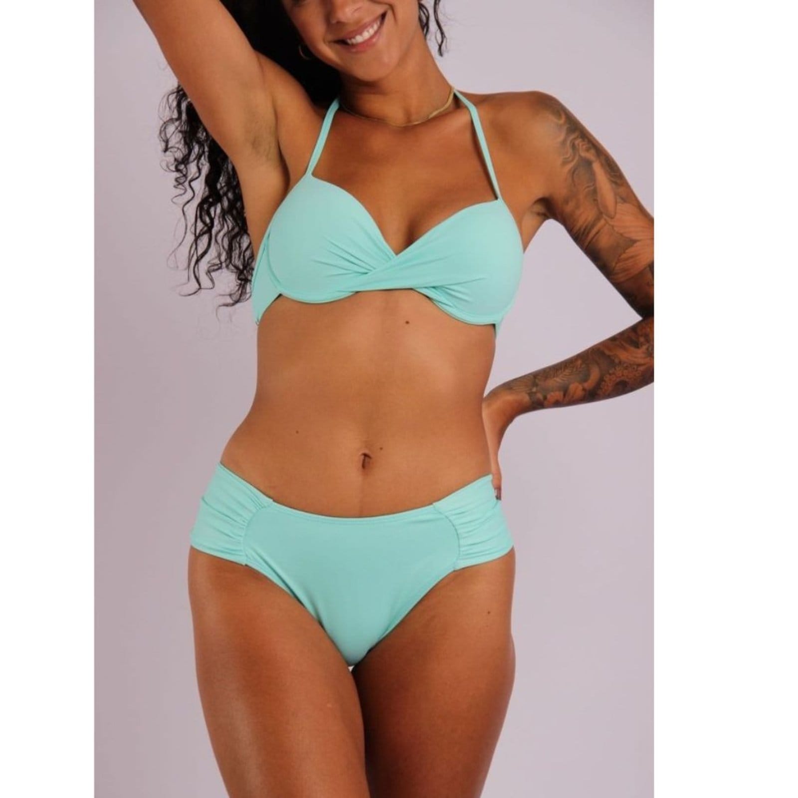 2405 - Calcinha do Biquíni Com Lateral Larga Franzida Aruba - Duna Casual