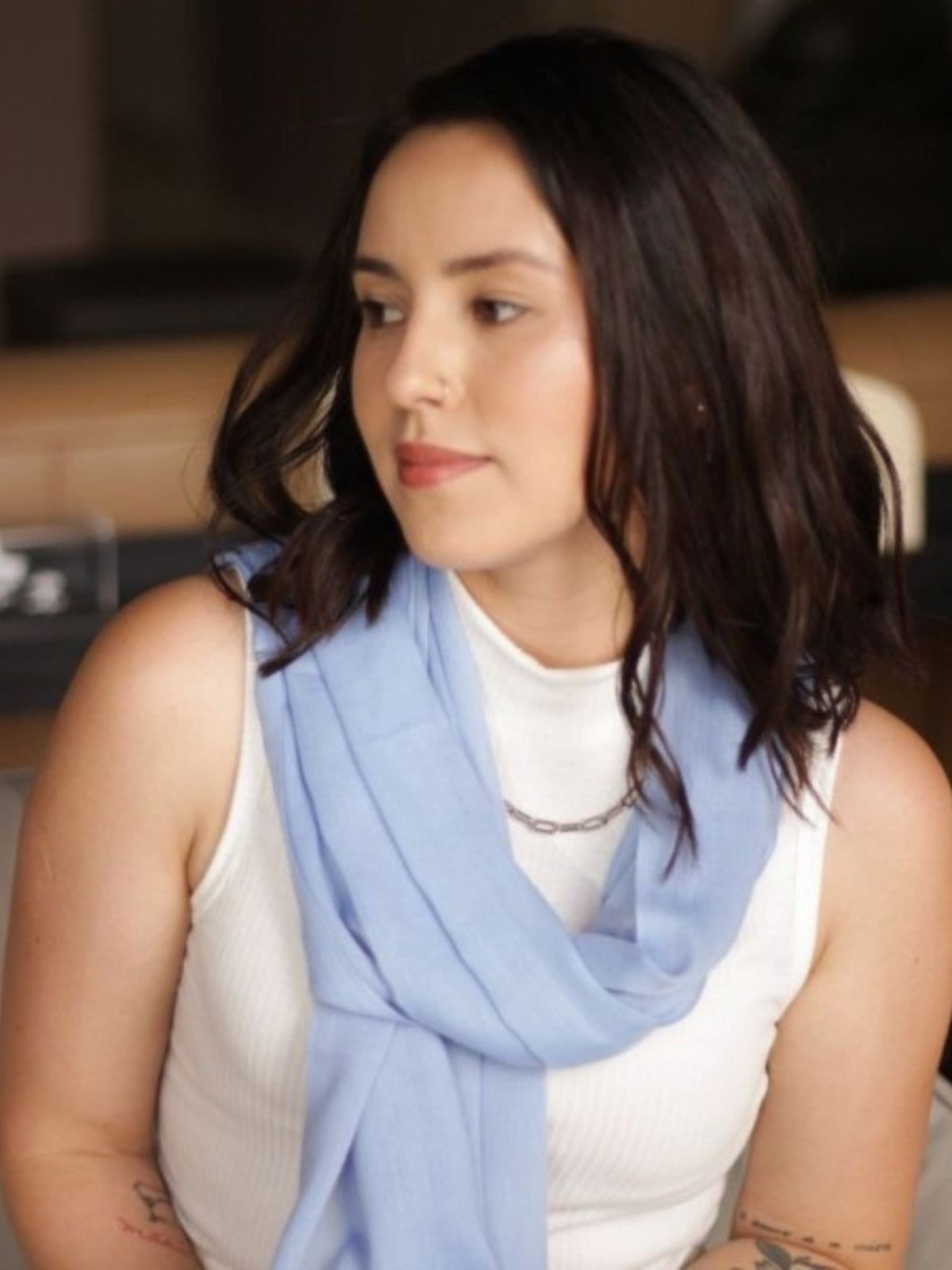 Pashmina Via Lessa Santiago Liso em Viscose Jeans - 2