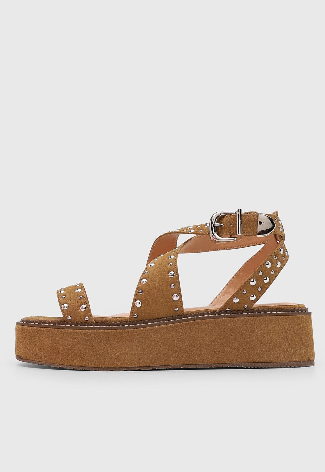 Vista 2 Sandália Feminina Luiza Barcelos Plataforma Tachas Luiza Barcelos caramelo