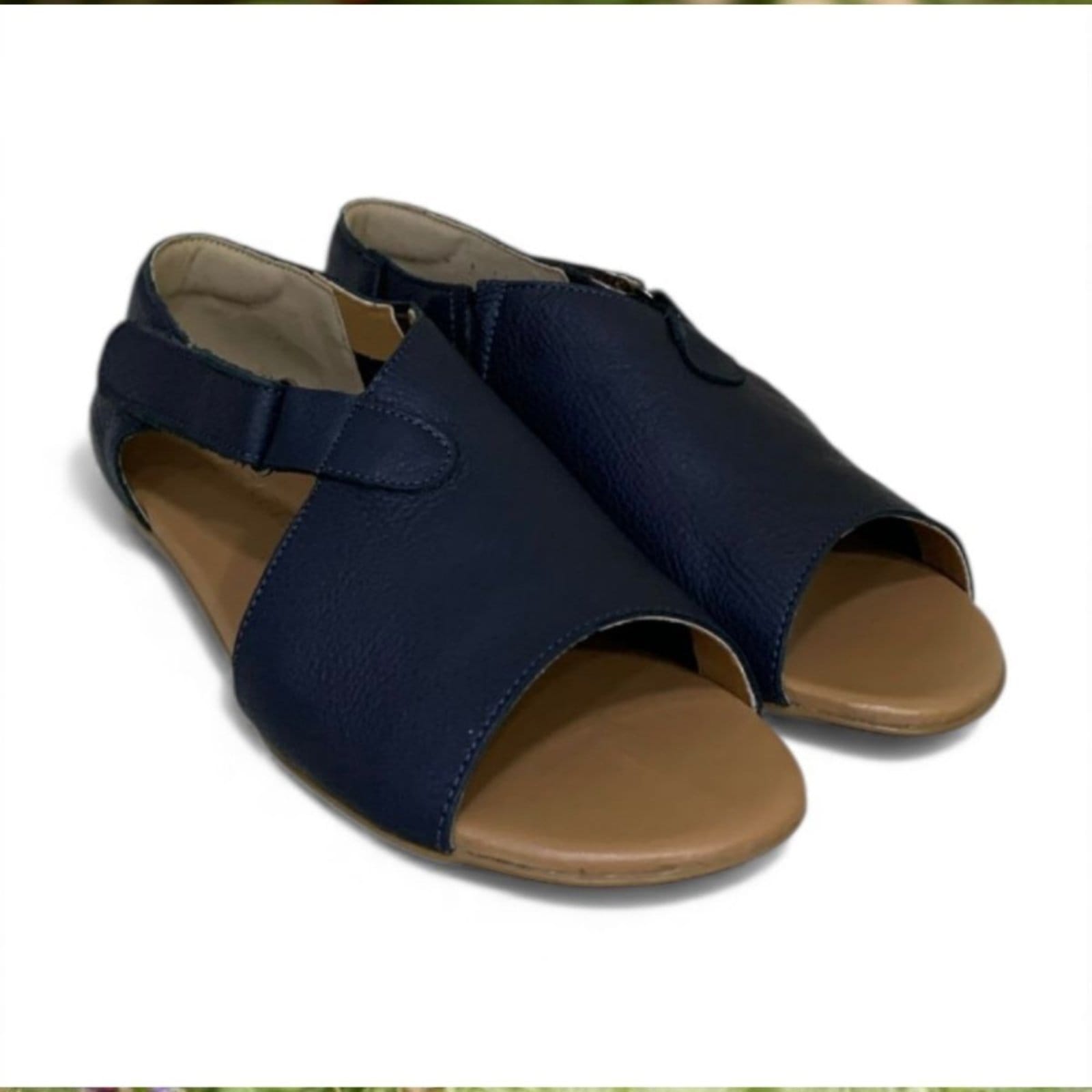 Vista 2 Sandália Feminina Rasteira Moscardini em Couro 330835 Marinho Moscardini azul marinho