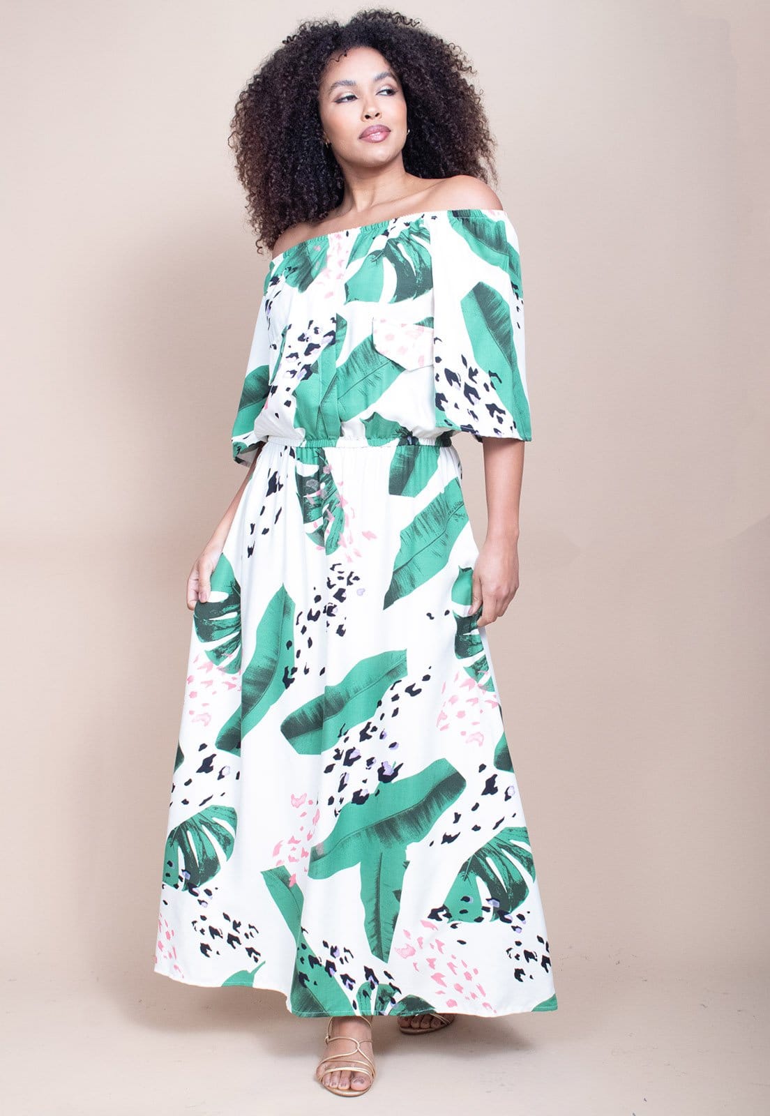 Vista 2 Vestido Midi Cabanafree Ciganinha Viscose com Lapela Estampa Folhagem Poética Cabanafree estampado/off-white/preto