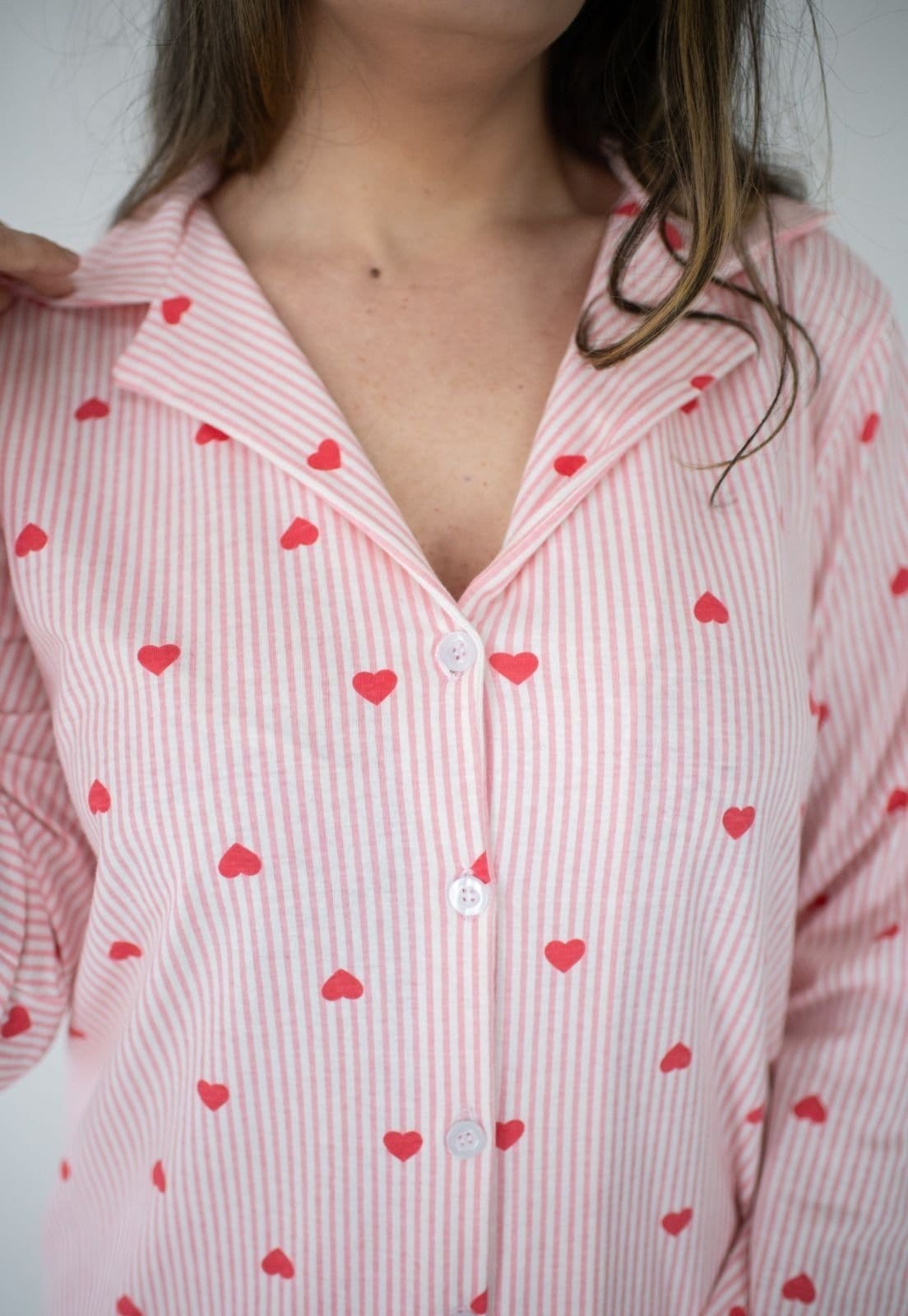 Vista 2 Pijama Algodão Plus Size Americano Longo Amanda - Listrado Corações Vermelho Piante rosa