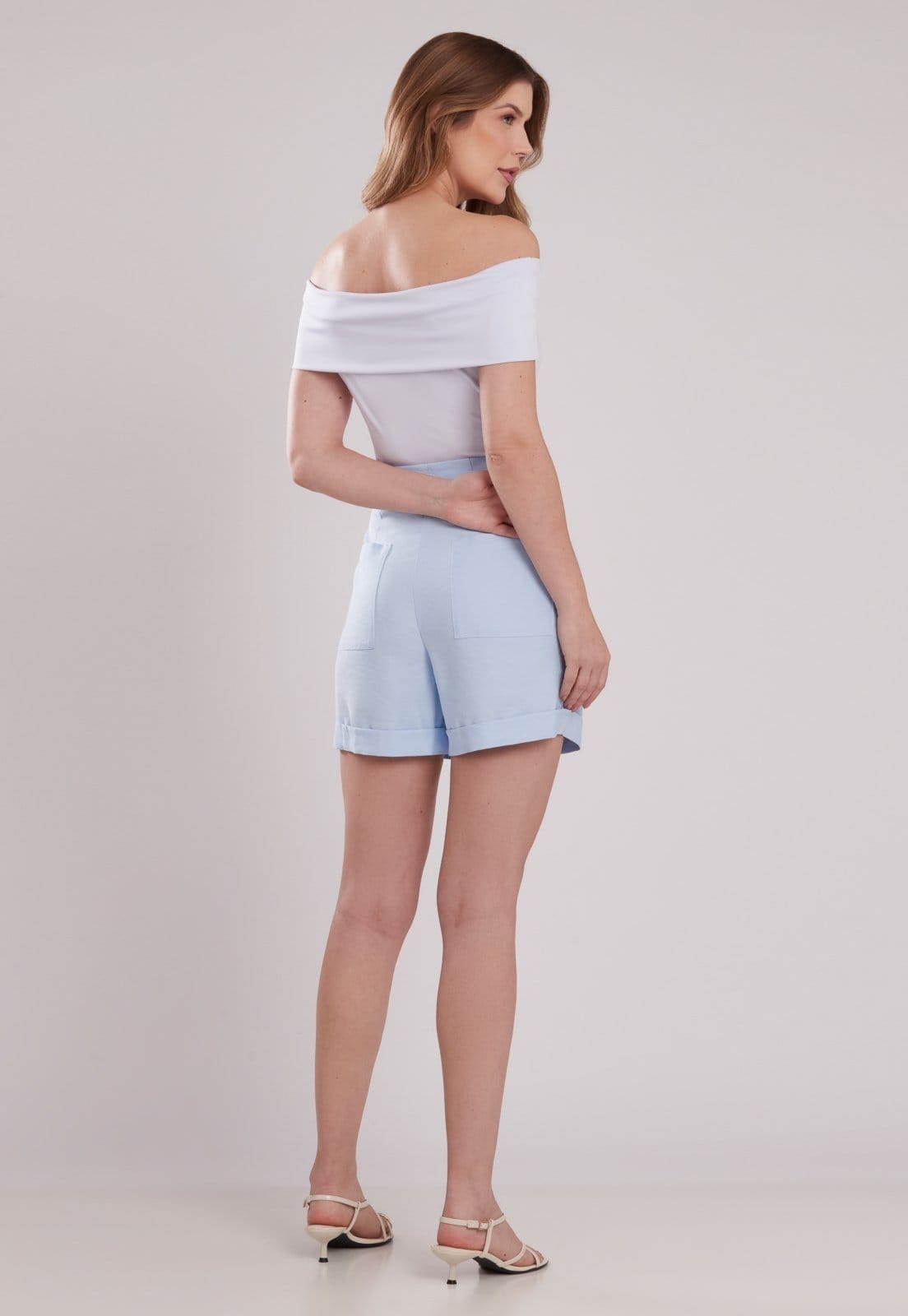 Vista 2 Shorts Sarja de Viscose Miss Joy 8218 Barra Italiana Claro MISS BY JOY azul