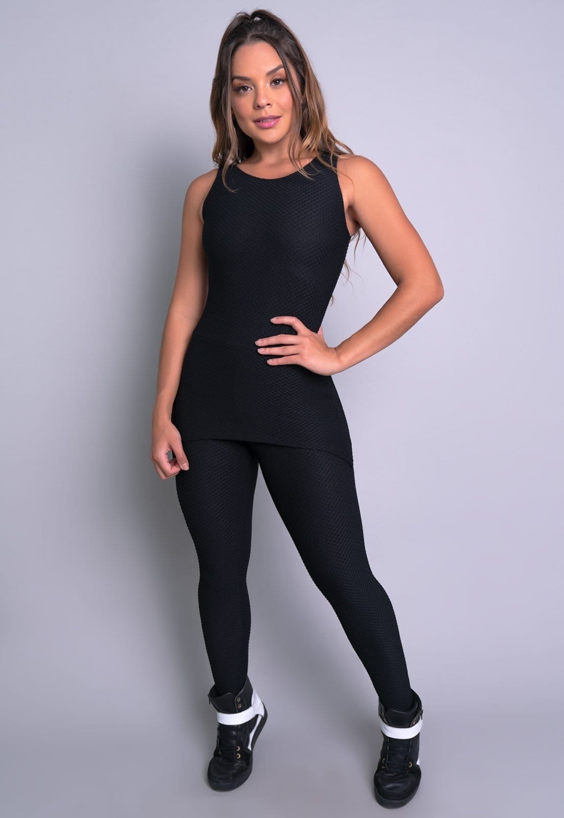 Macacão MVB Modas Longo Saia Tapa Bumbum Tecido Bolha Liso Fitness