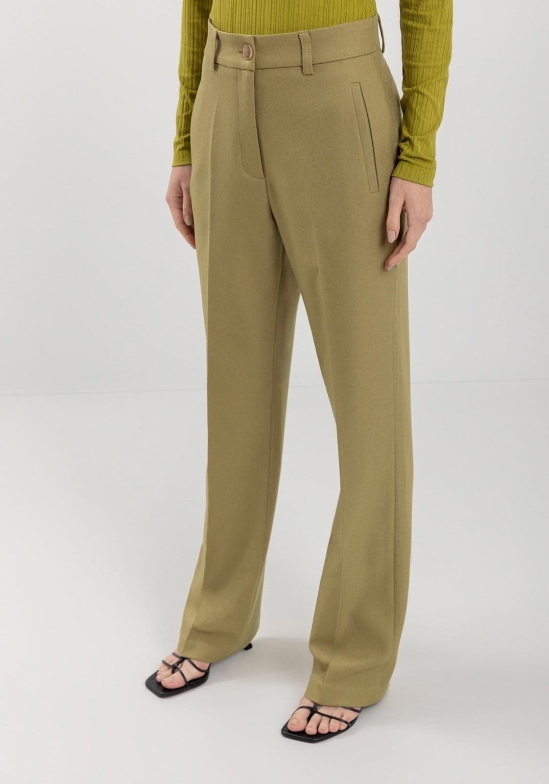 Vista 2 Calça Lez a Lez Reta Alfaiataria Com Cintura édia E Bolsos Embutidos Lez a Lez verde