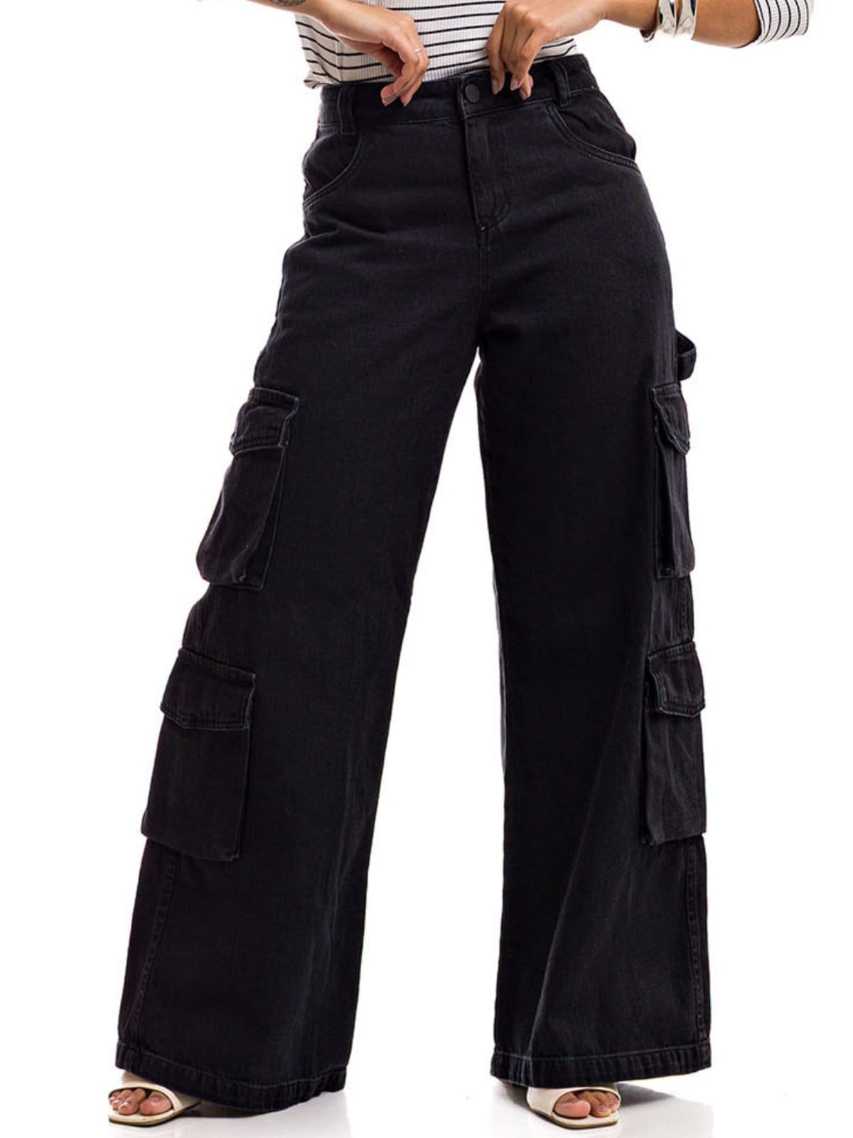 Vista 2 Calça Pantalona Cargo Restrito Jeans Black 8 Bolsos - Preto Restrito Jeans preto black
