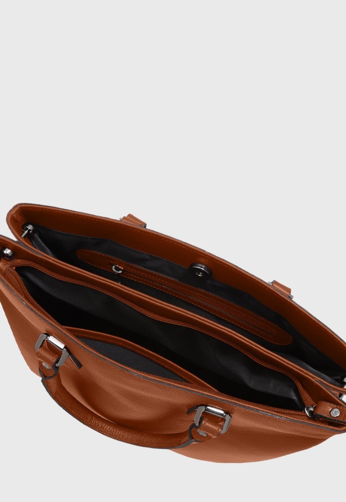 Vista 2 Bolsa Transversal Couro Mariart Açaí Camel Mariart caramelo