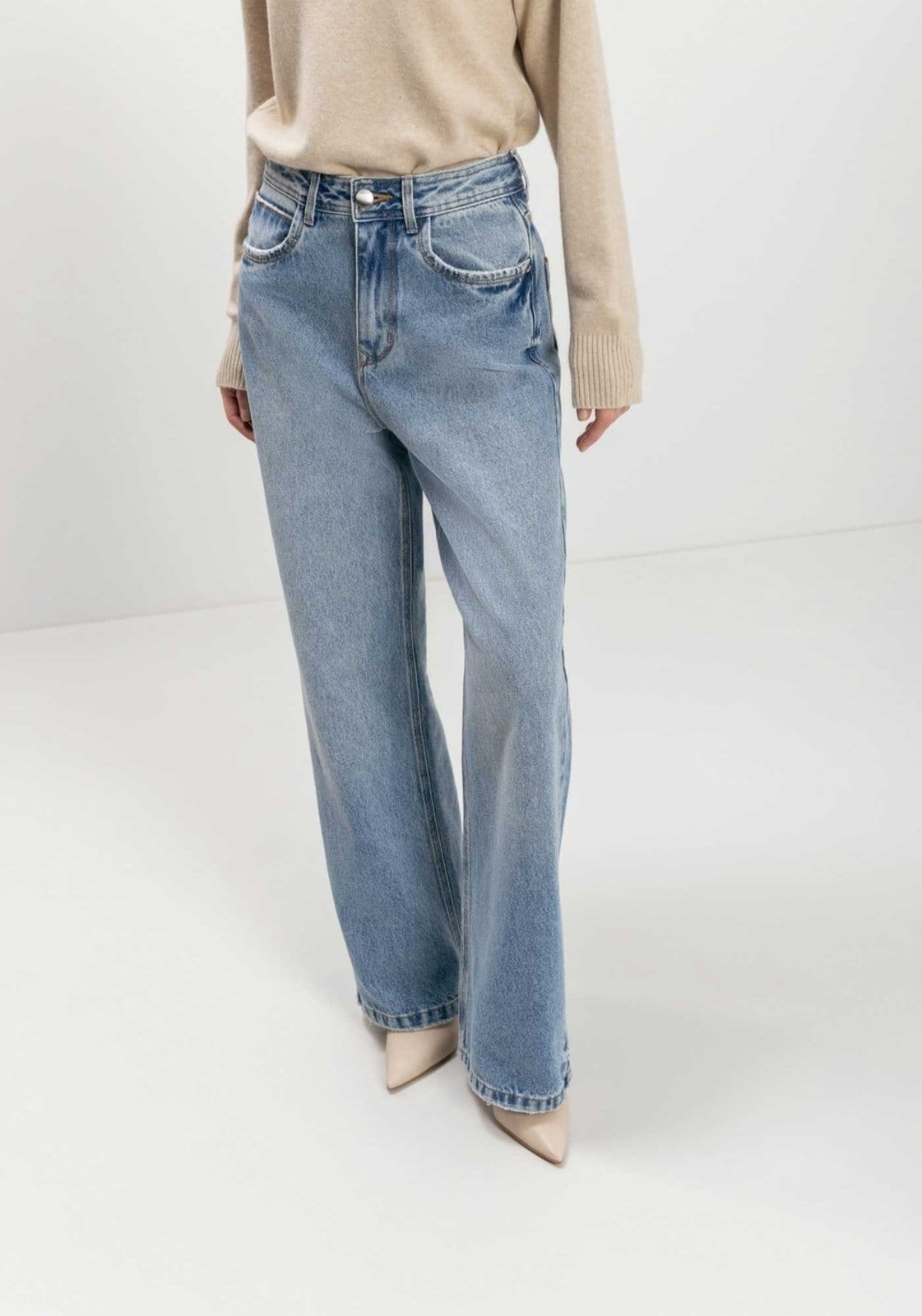 Vista 2 Calça Wide Leg Jeans Com Cintura Alta E Bolsos Lez a Lez azul