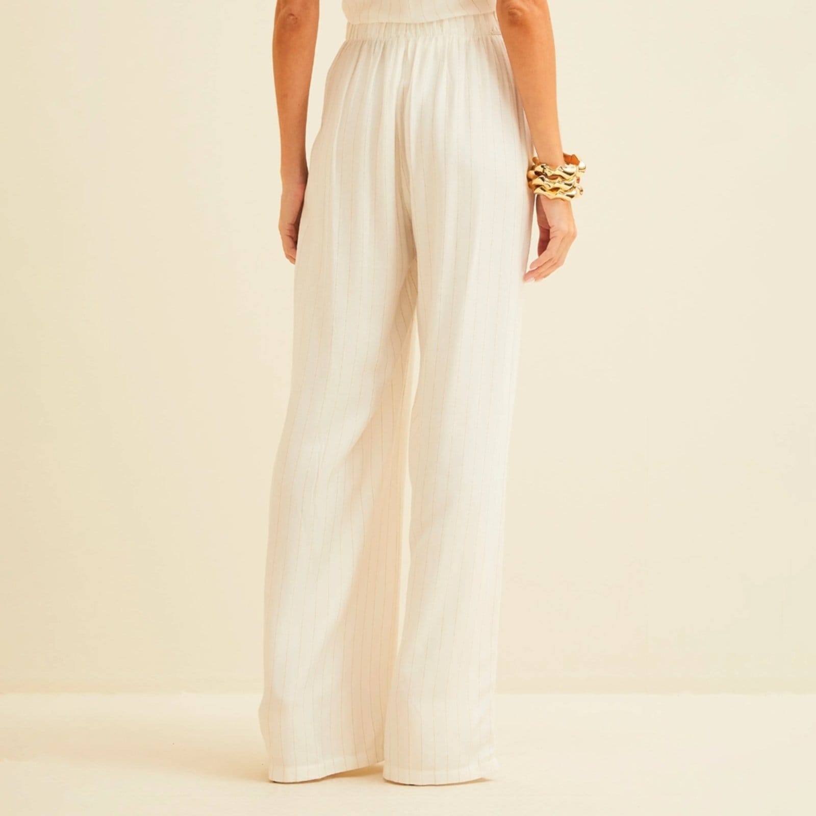 Vista 2 Calça Forum Listrada Metalizada Ve26 Off White Feminino Forum amarelo white