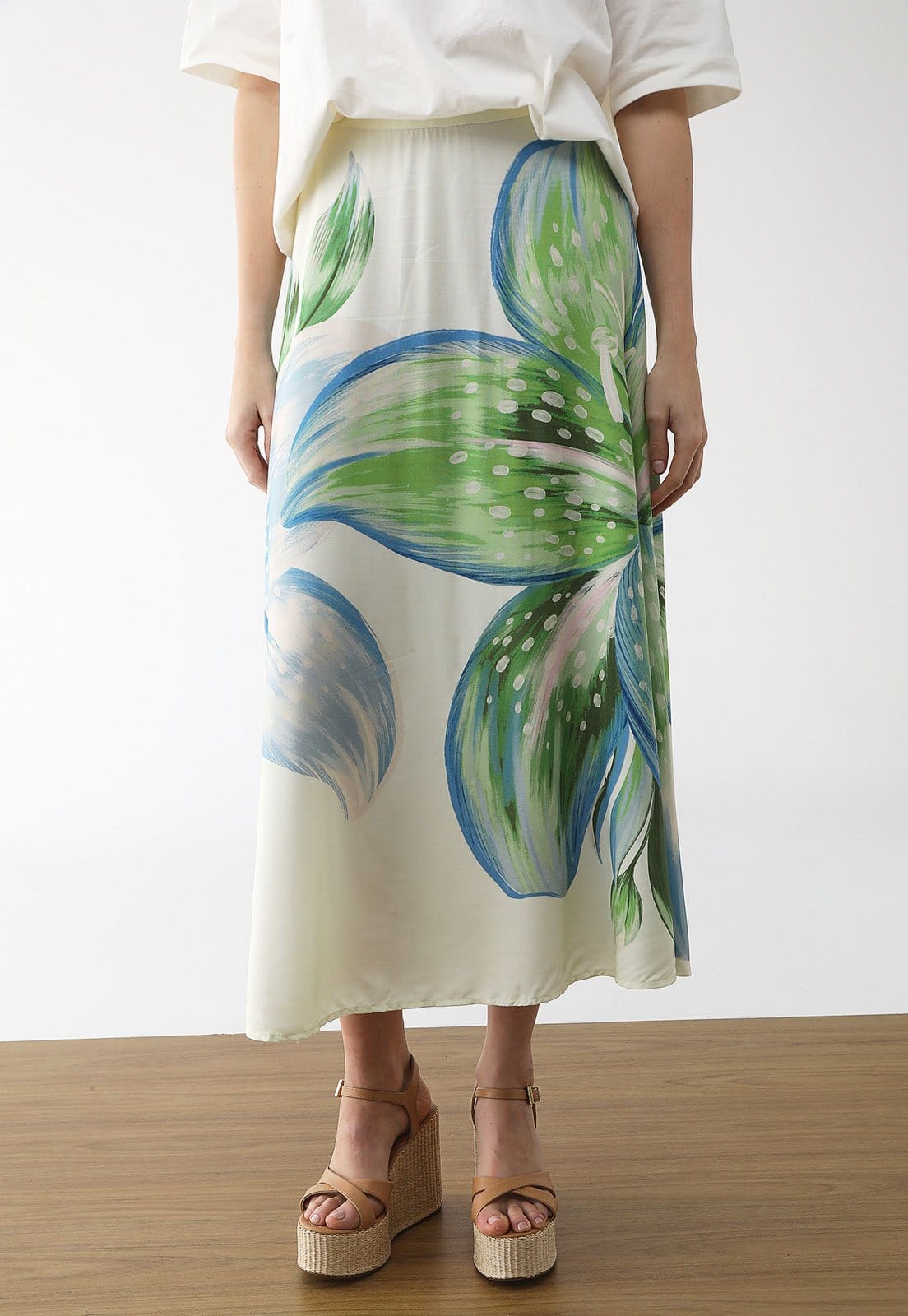 Saia Feminina FARM Estampa Floral Off-White