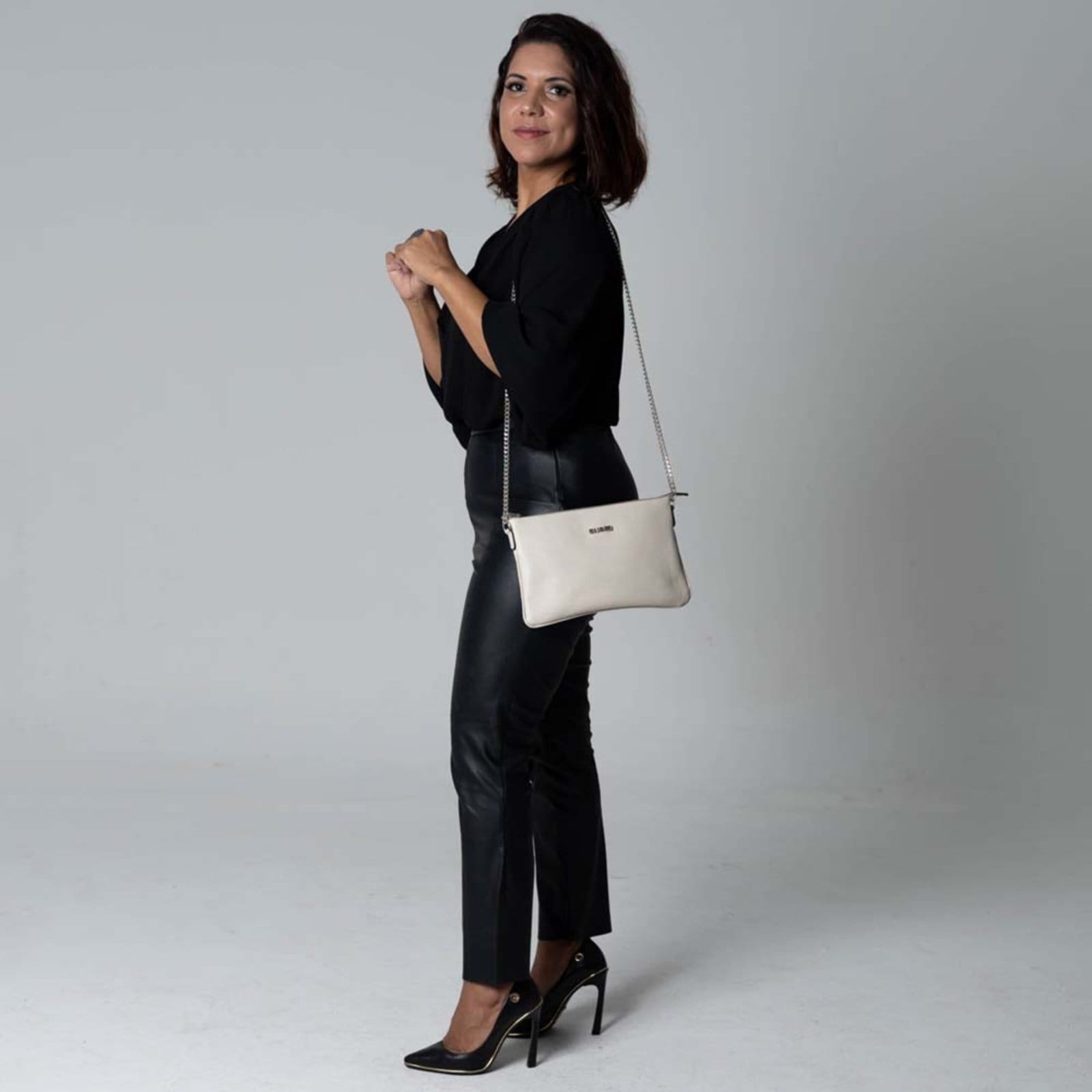 Bolsa Clutch Transversal em Couro Griffazzi Nude - 2