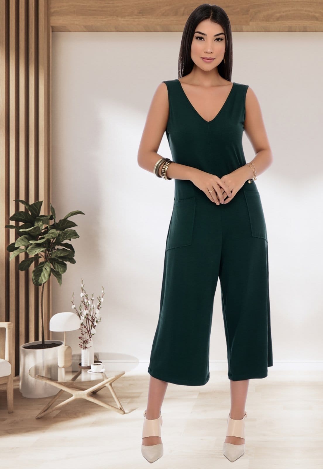 Macacão Pantacourt de Alças e Bolsos B'Bonnie Carla Musgo