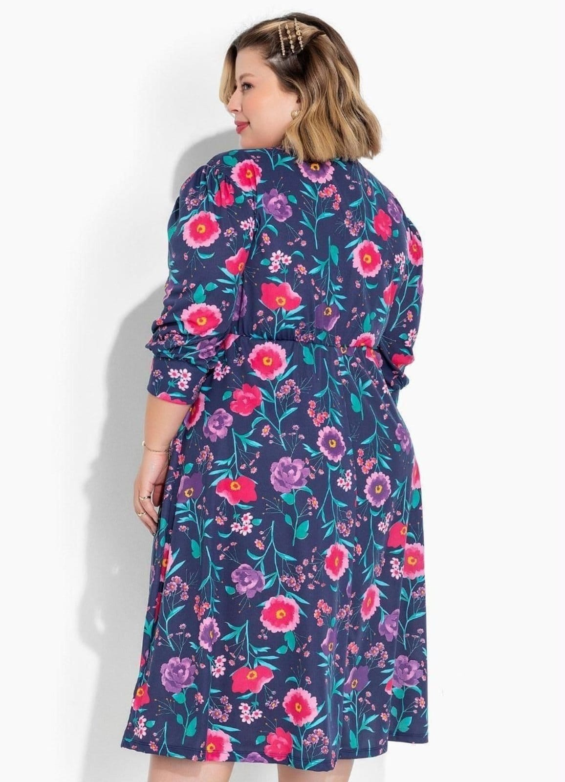 Vista 2 Vestido Manga Bufante Plus Size Floral Marinho Marguerite azul