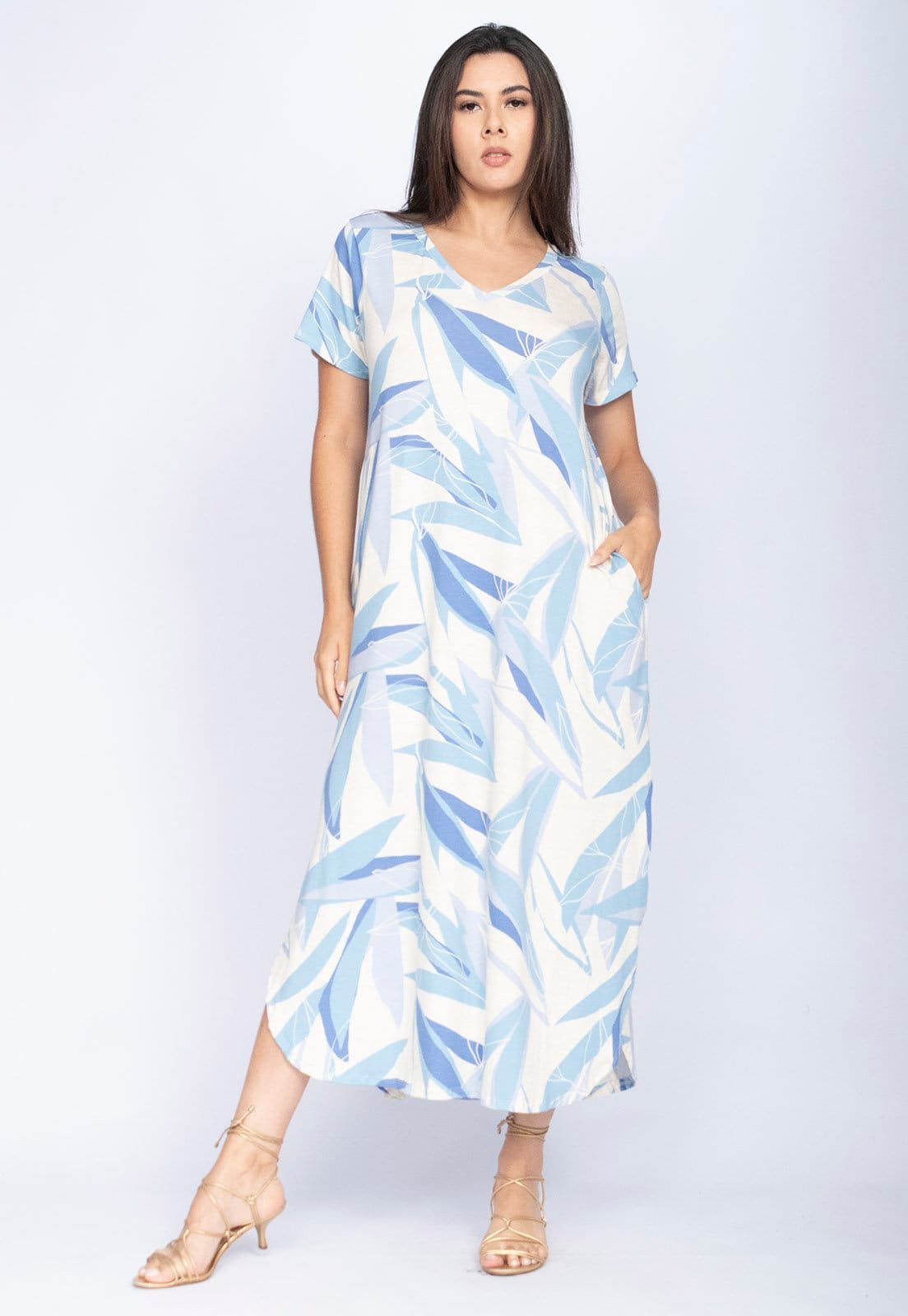 Vista 2 Vestido CabanaFree Midi Abapã Malha com Bolso Estampa Verde Selvagem Blue Cabanafree azul/estampado verde