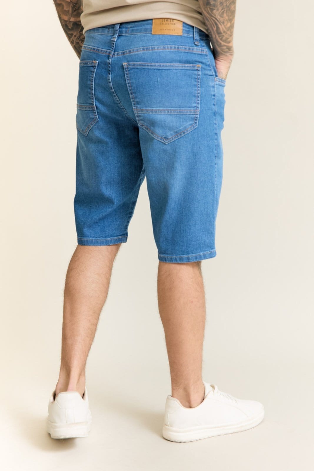 Vista 2 Bermuda Jeans Slim Masculina Essencial Lemier Collection LEMIER azul