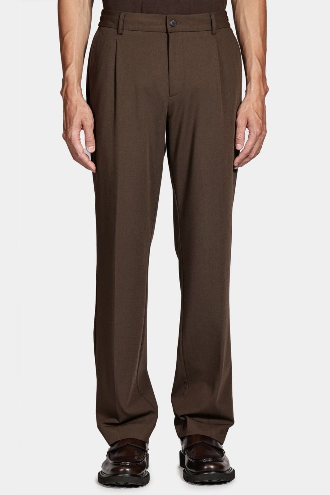 Calça Aramis Alfaiataria Cós Elástico Café