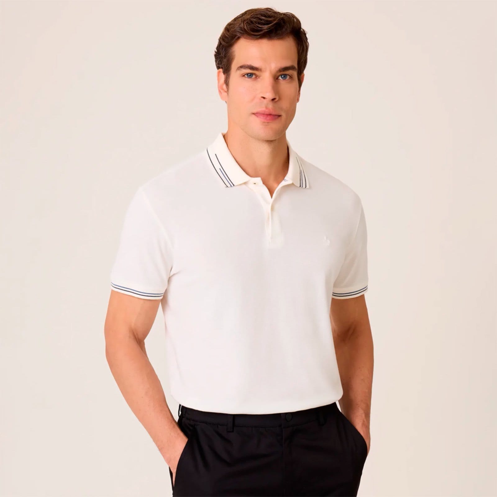 Vista principal Camisa Polo Dudalina Jacquard Friso Ve26 Off White Masculino Dudalina amarelo white