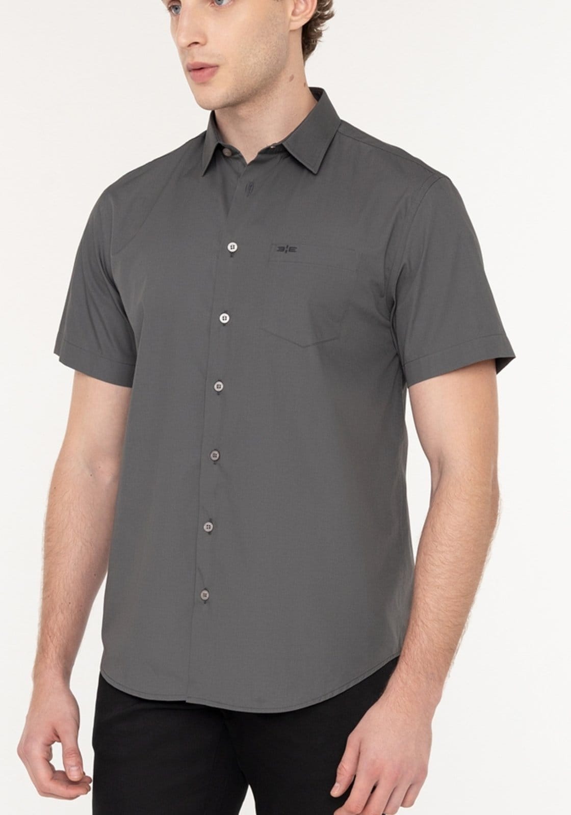 Camisa Comfort Com Manga Curta E Bolso Em Tecido Mercerizado