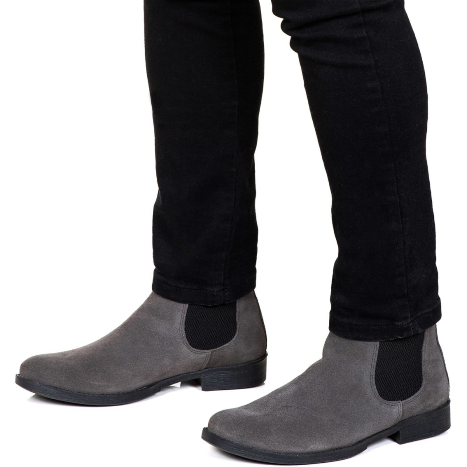 Vista 2 Bota Chelsea Botina em Couro Confortável Masculina Yes Basic cinza