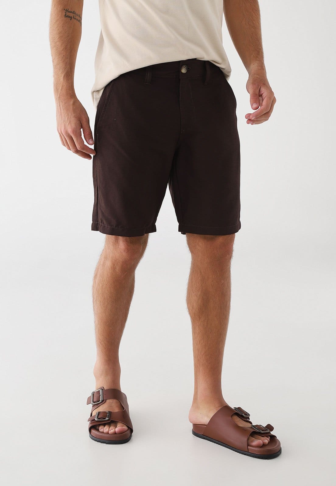 Bermuda Masculina Colcci Linho Reta Escuro