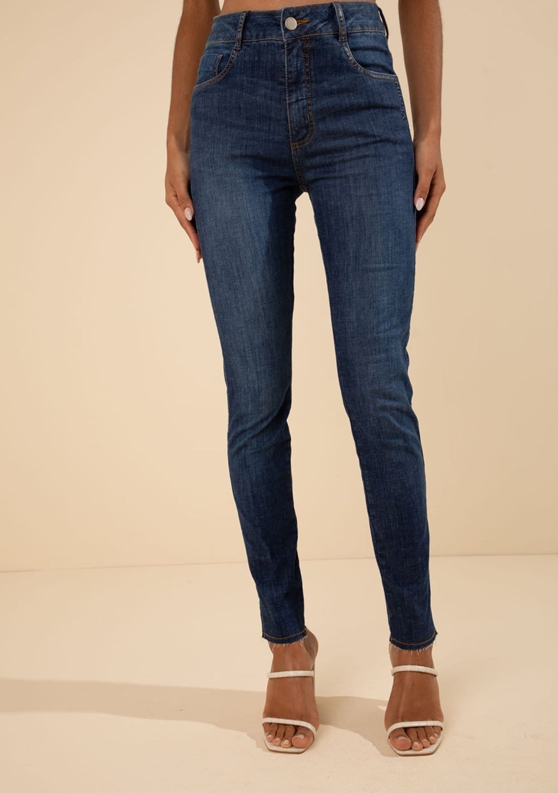 Vista 2 Calça Morena Rosa Skinny Alta Azul Morena Rosa azul rosa