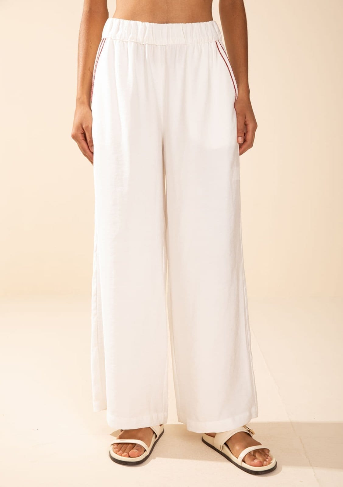 Vista 2 Calça Morena Rosa Reta édia Off Off-white Morena Rosa off-white rosa