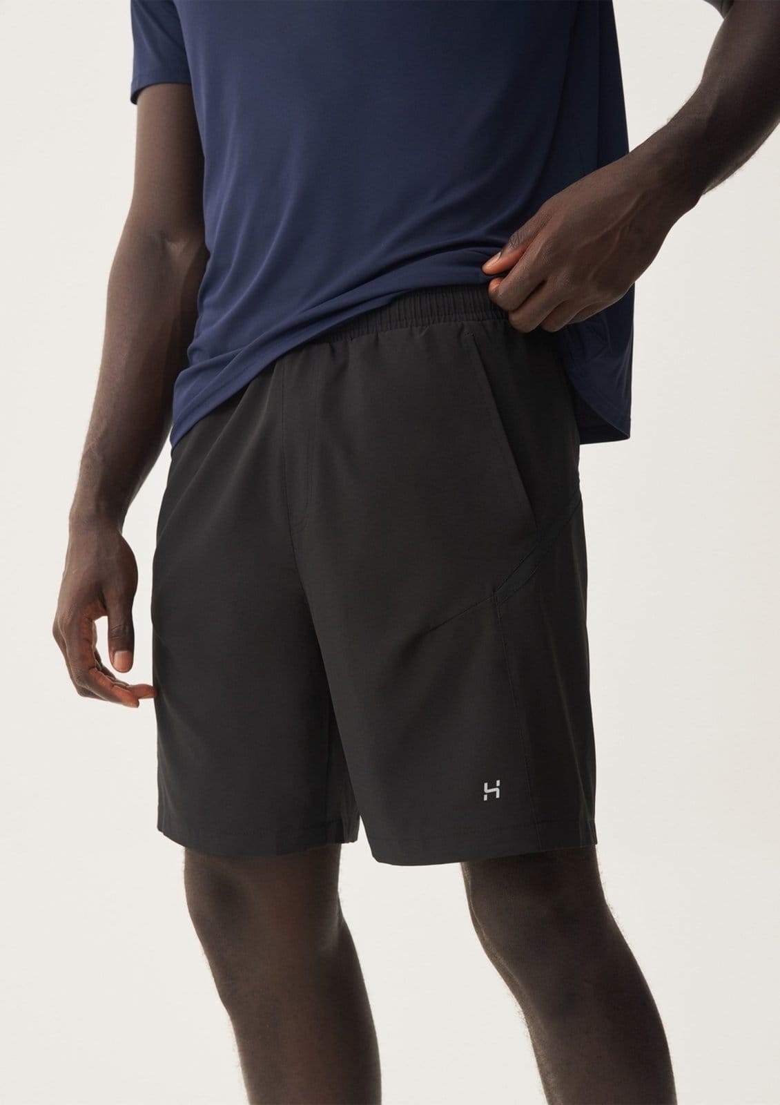 Bermuda Esportiva Masculina Com Recorte Hering - 2