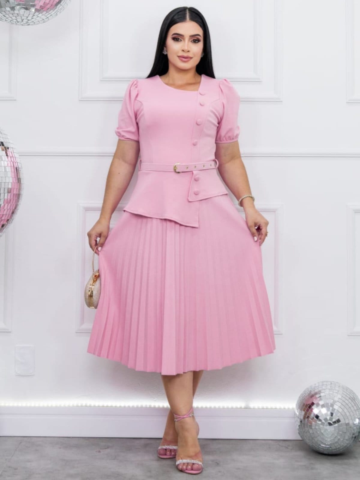 Vestido Midi Soltinho Rodado Moda Evangélica Decote Quadrado com Cinto de Festa