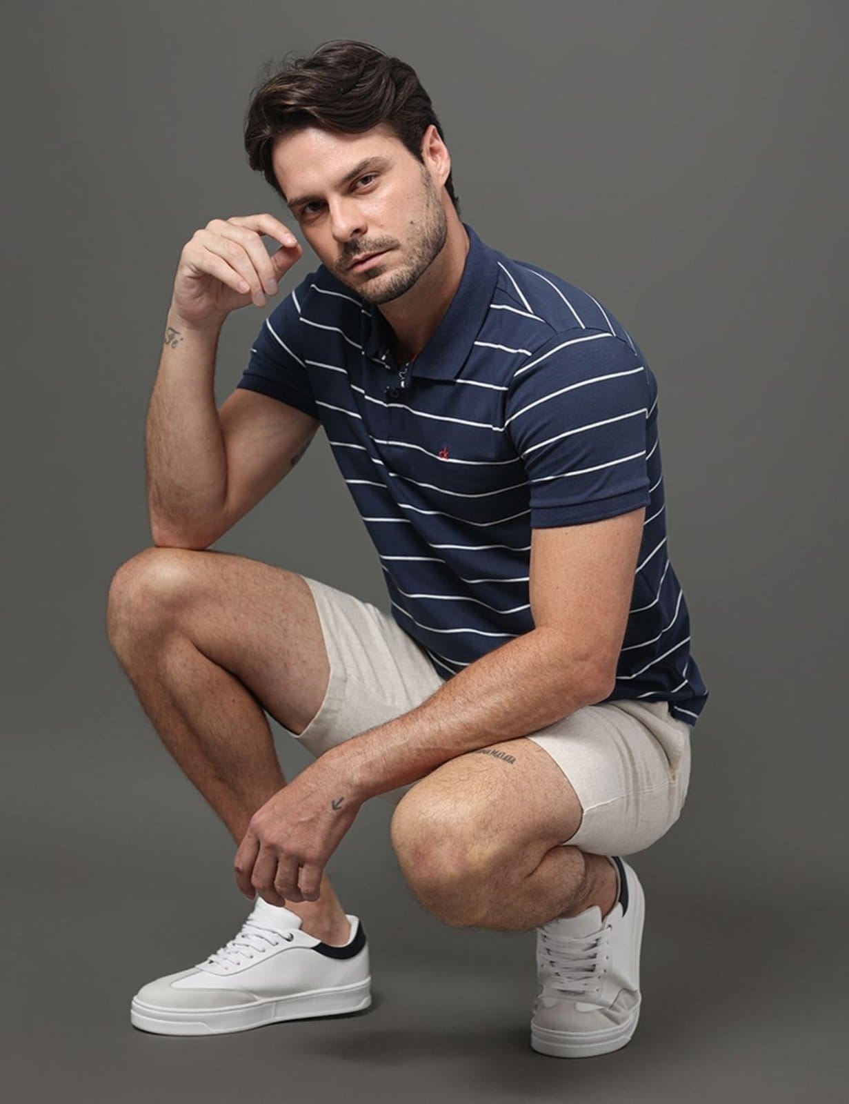 Vista 2 Polo Masculina Slim Cotton Listrado Calvin Klein - Marinho Calvin Klein Jeans azul marinho