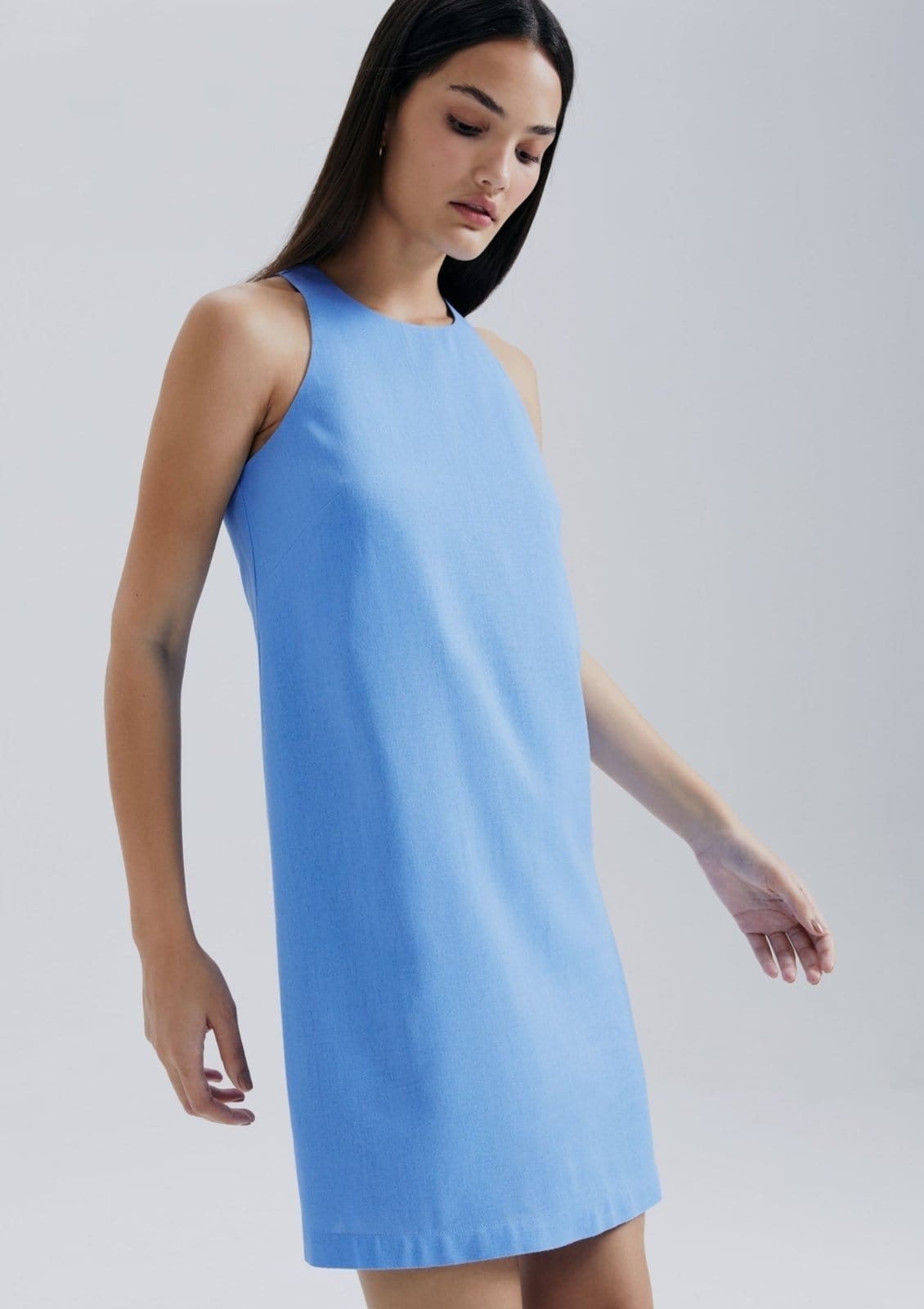 Vista 2 Vestido Curto Evasê Com Linho Hering azul