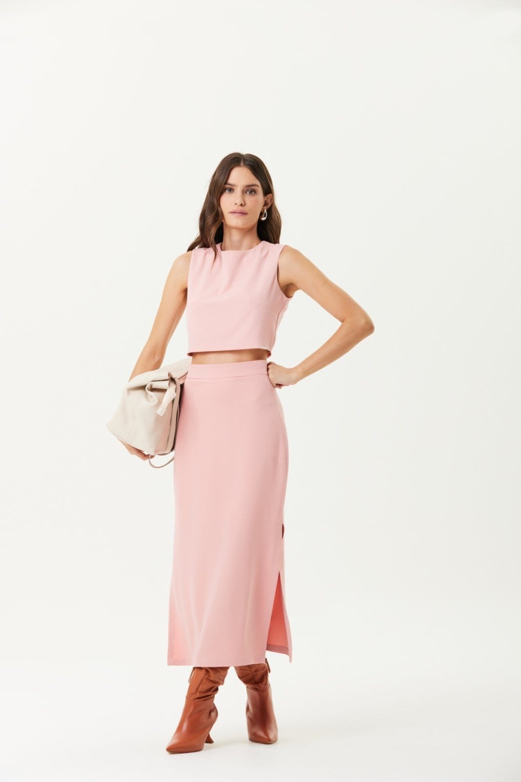 Vista 2 Saia Midi Traymon Fendas Frontais Claro Traymon rosa