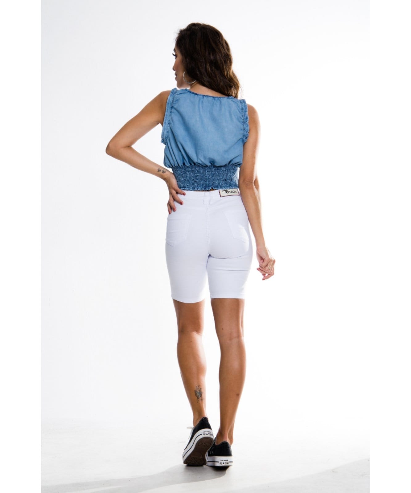 Vista 2 Biker Feminina Sarja Woman Razon Jeans branco