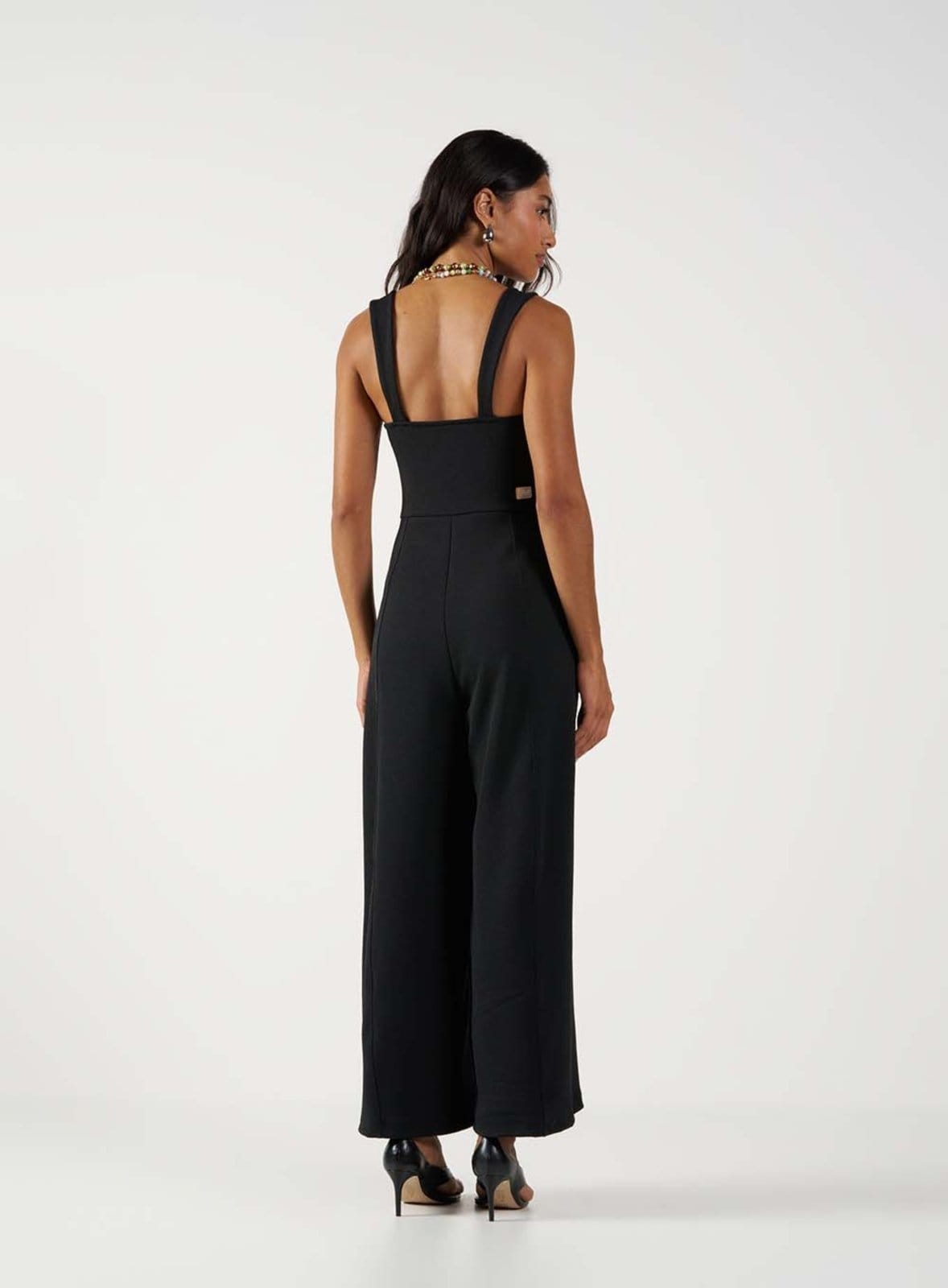 Vista 2 Macacão Feminino sem Mangas com Alças Colcci CLC Colcci CLC preto