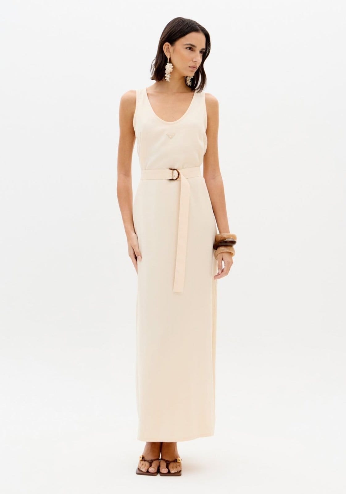 Vestido Super Midi Decote U Com Faixa