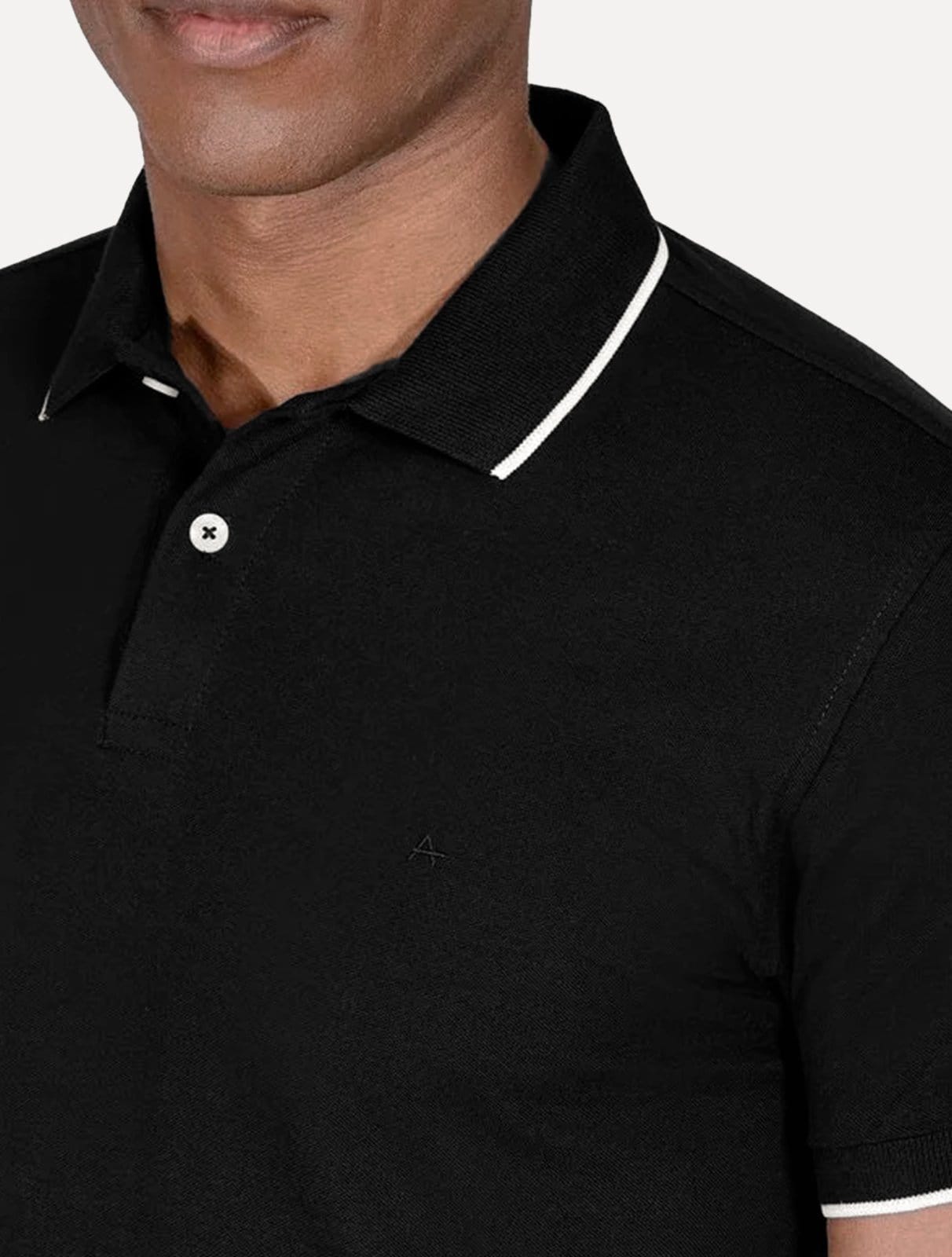Vista 2 Polo Aramis Masculina Piquet Off Friso Preta Aramis preto