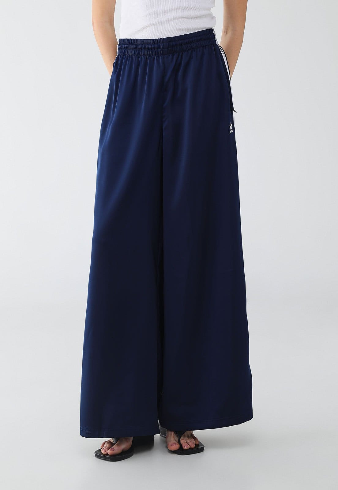 Calça Feminina adidas Originals Satin WL