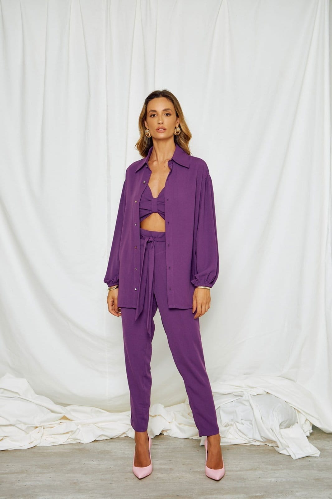 Vista 2 Calça Vanibele Crepe Violeta Vanibele roxo violeta