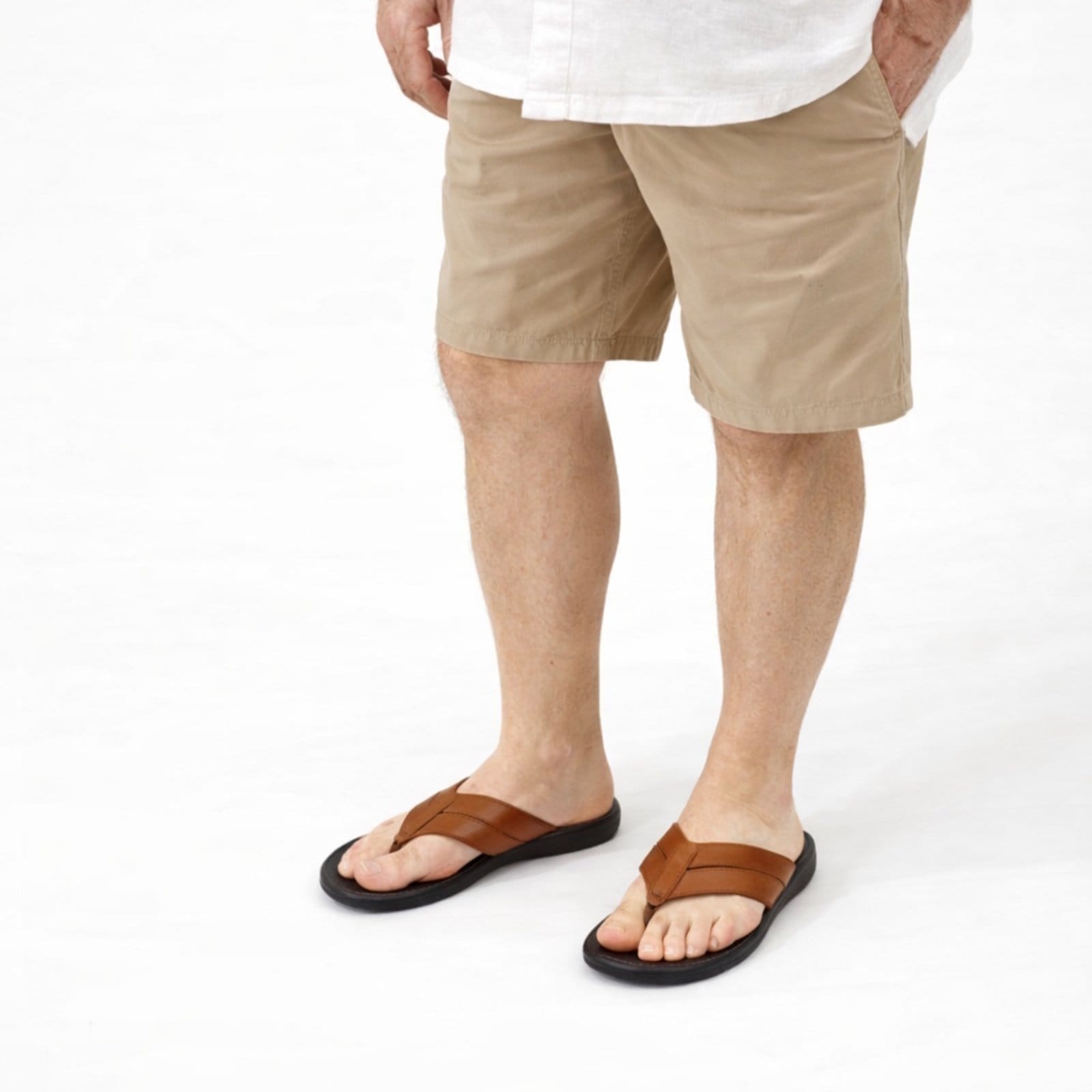 Vista 2 Chinelo de Dedo Masculino Casual em Couro Confortável Conhaque Yes Basic marrom