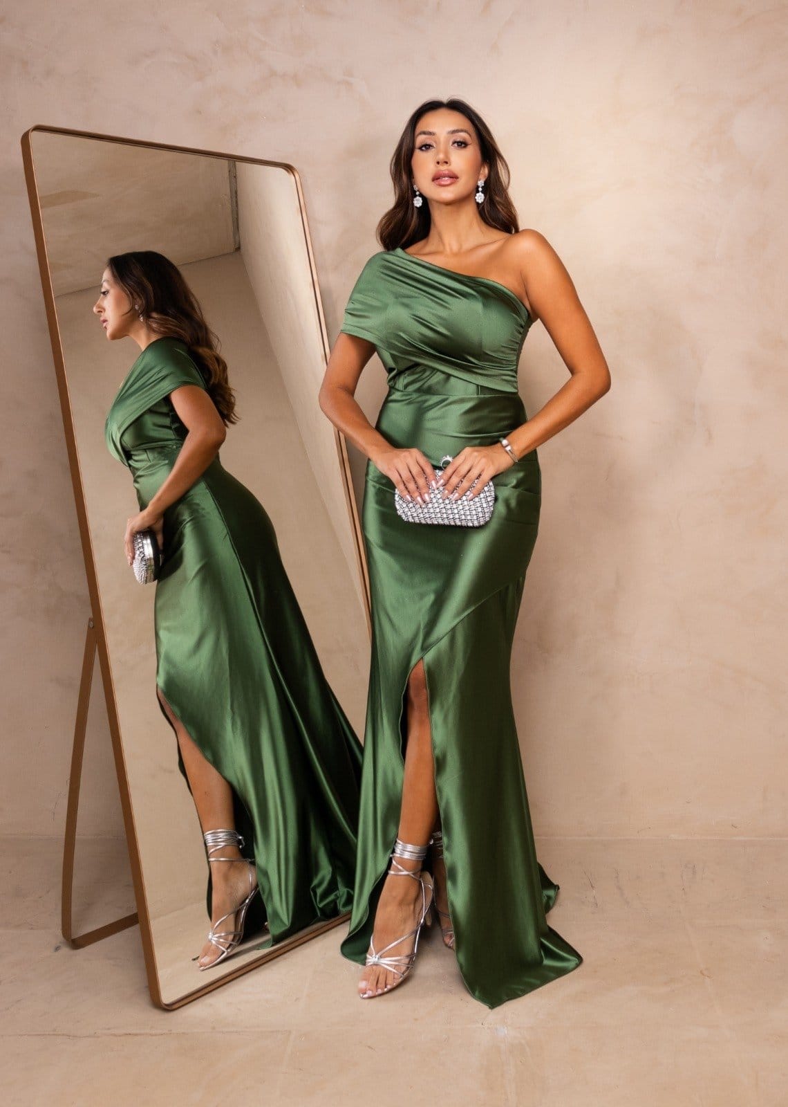 Vestido Longo de Festa Acetinado Tubinho Sereia Tomara que caia um Ombro Fenda Kenythe Sálvia