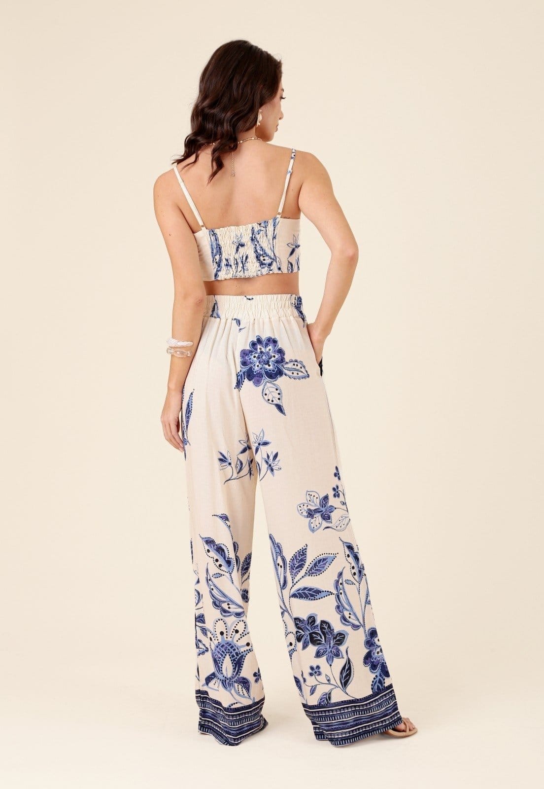 Vista 2 Calça Wide Leg Em Viscose Jardim Pop Me azul