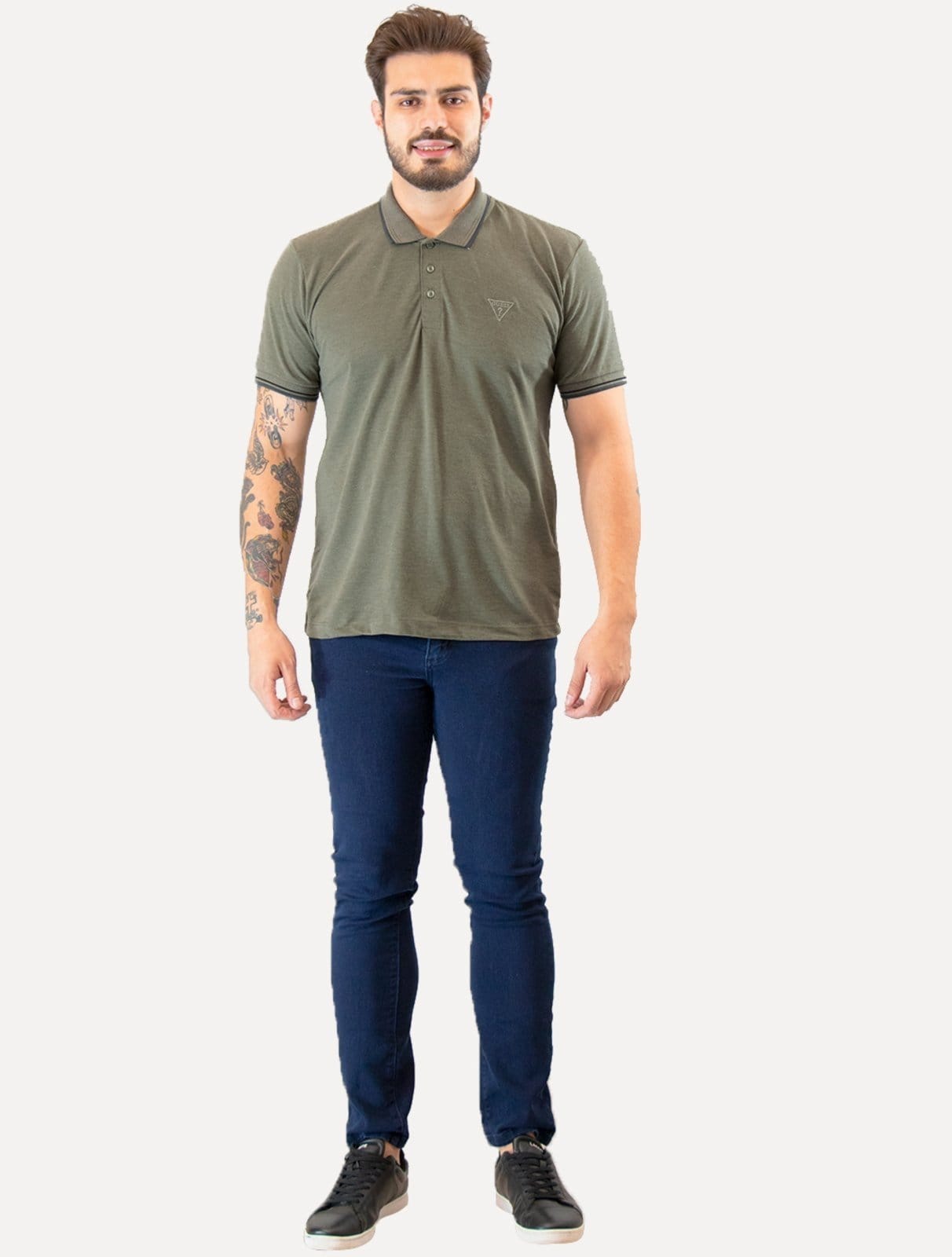 Vista 2 Polo Guess Masculina Piquet Frisos Triangulo Bordado Mescla Guess verde oliva