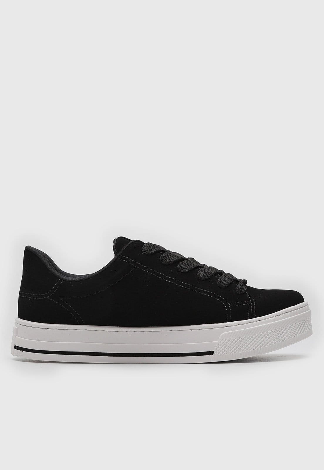 Vista 2 Tênis Feminino Via Marte Logo Metálico VIA MARTE preto